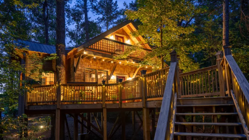treehouse bookings